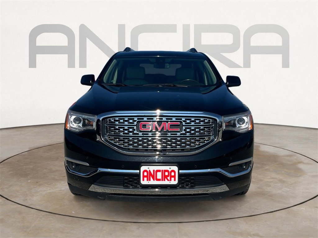 2019 Gmc Acadia Denali photo 2