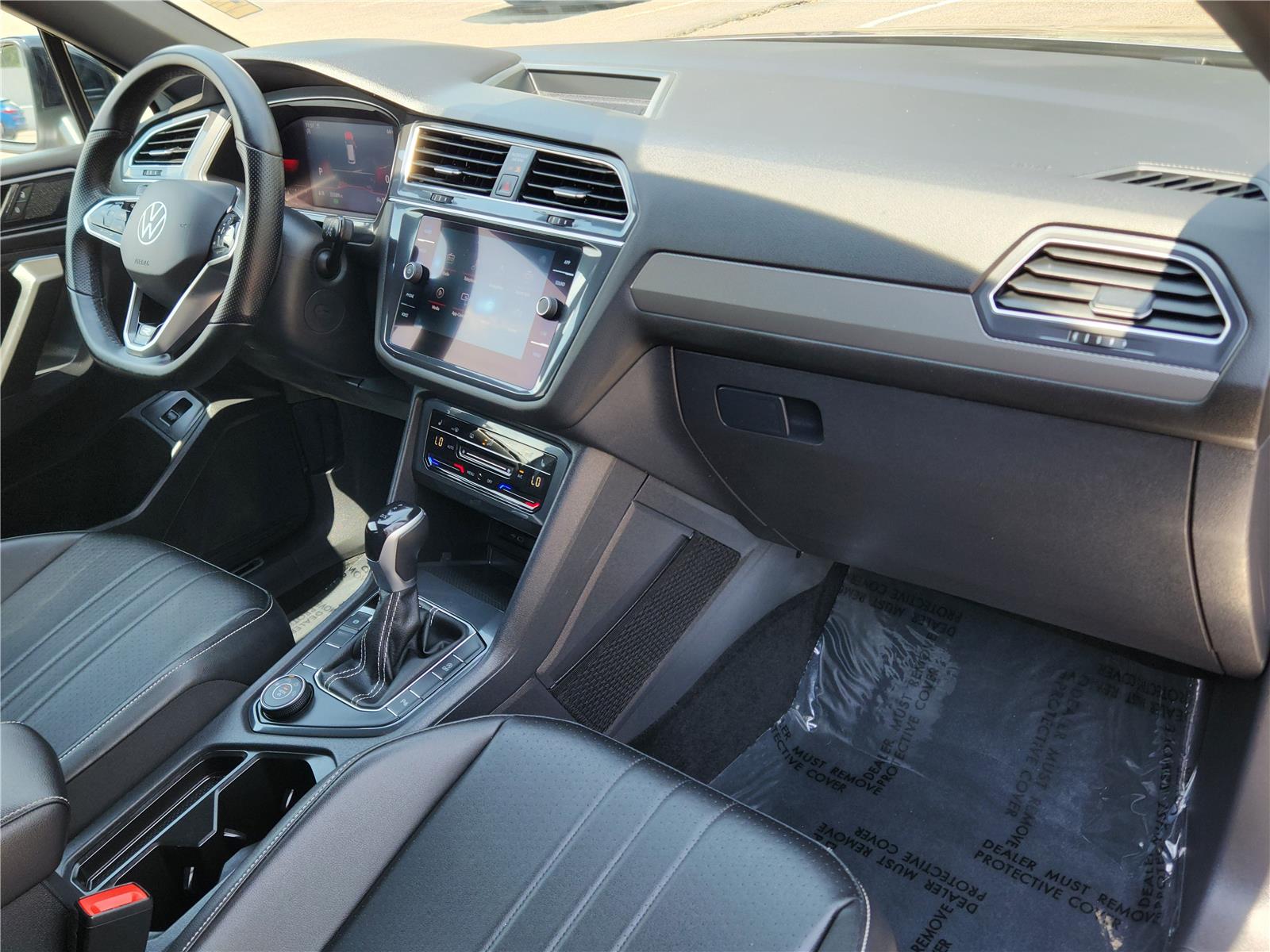 2022 Volkswagen Tiguan SE R-Line Black photo 7