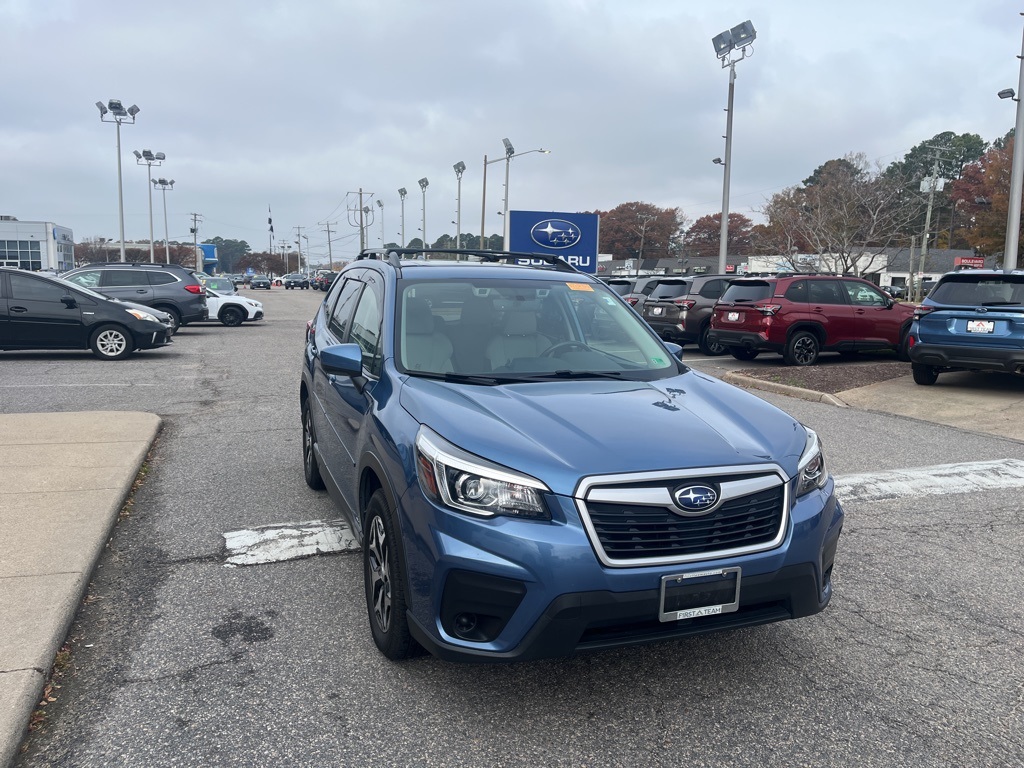 2019 Subaru Forester Premium photo 4