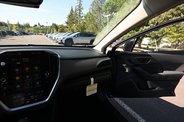 2025 Subaru Crosstrek Premium photo 18