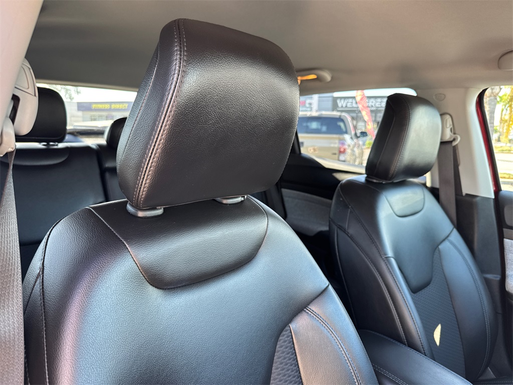 2022 Jeep Compass Latitude photo 10
