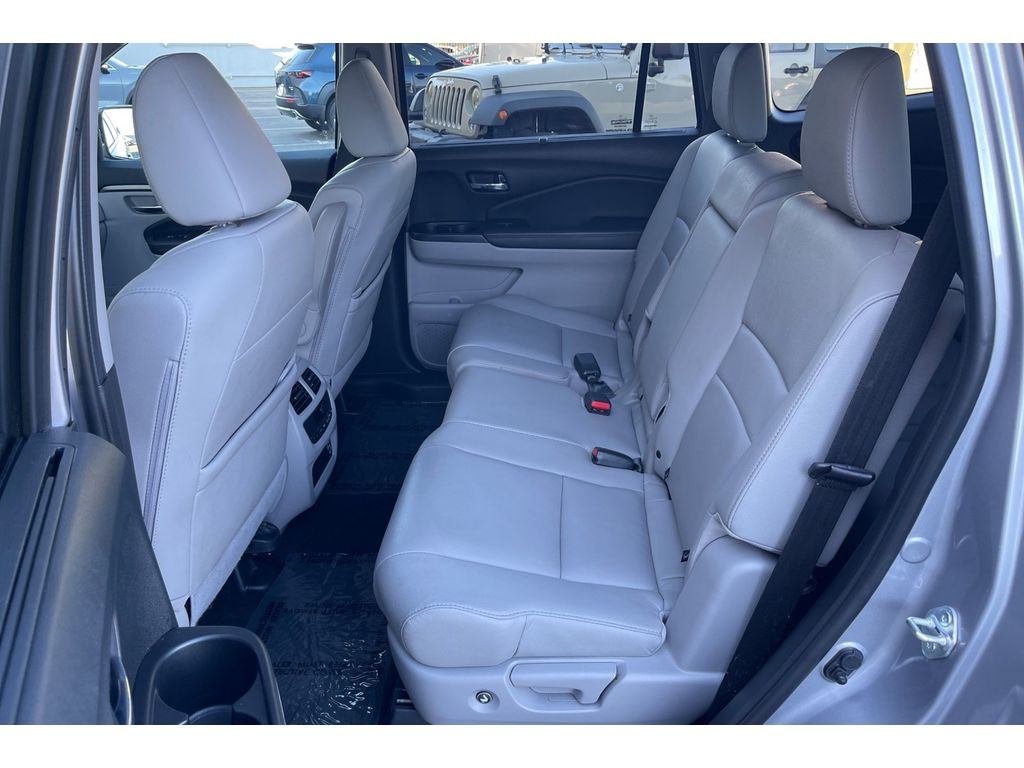 2022 Honda Pilot Special Edition photo 14