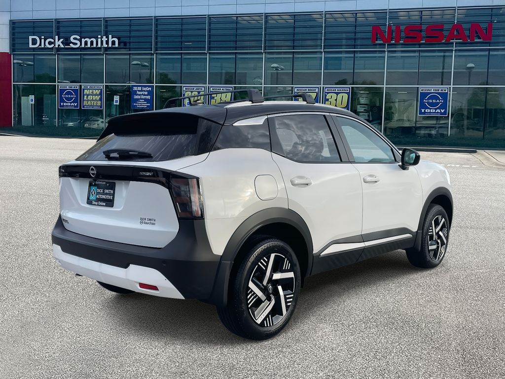 2026 Nissan Kicks SV photo 4