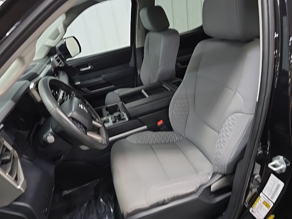 2022 Toyota Tundra SR5 photo 28
