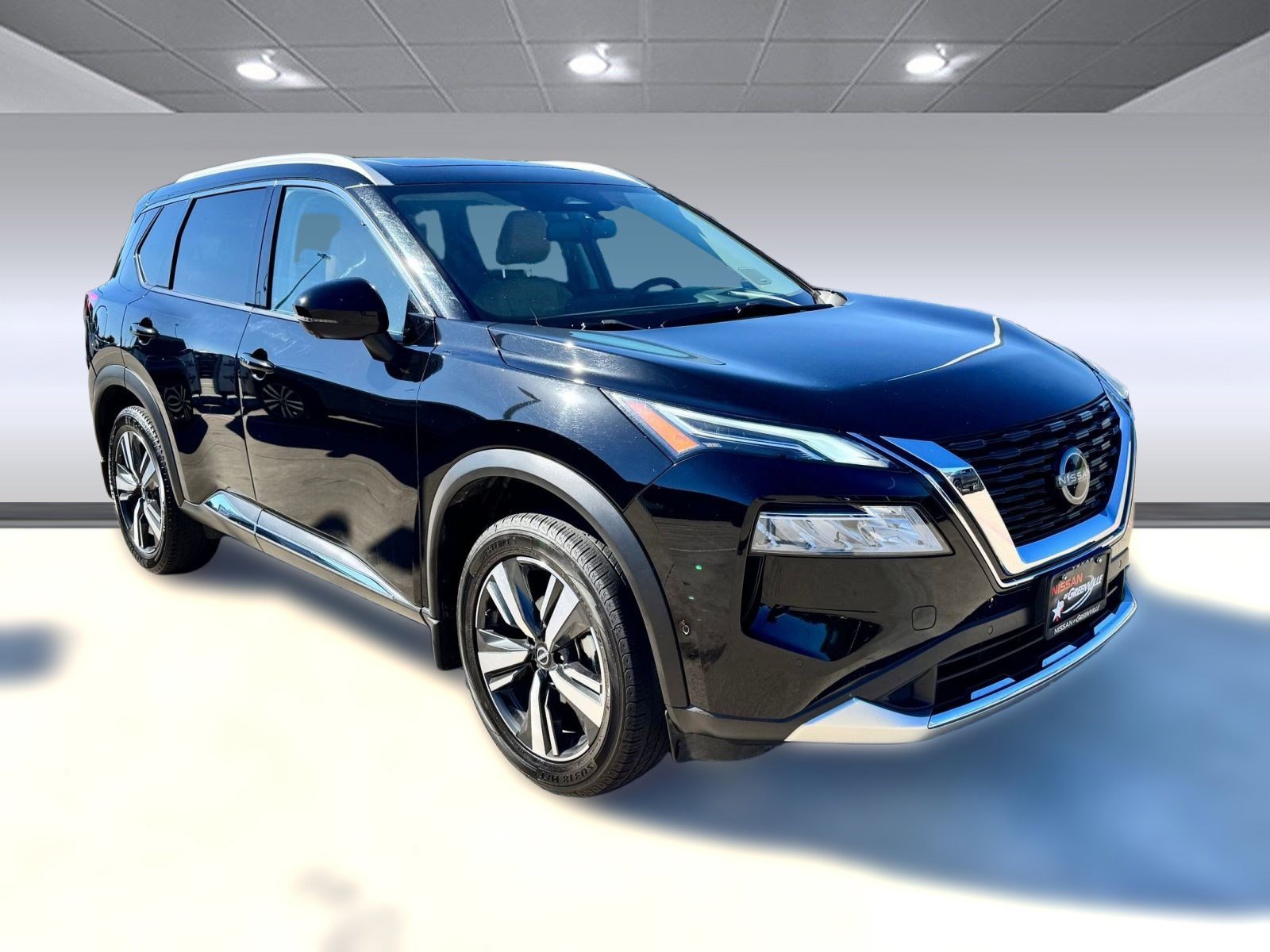 2023 Nissan Rogue Platinum photo 5