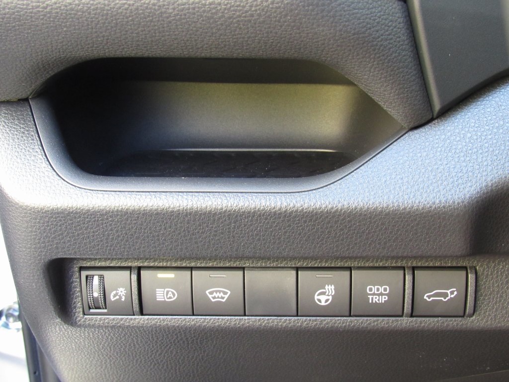 2025 Toyota RAV4 Hybrid XSE photo 34