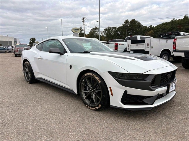 2024 Ford Mustang Dark Horse
