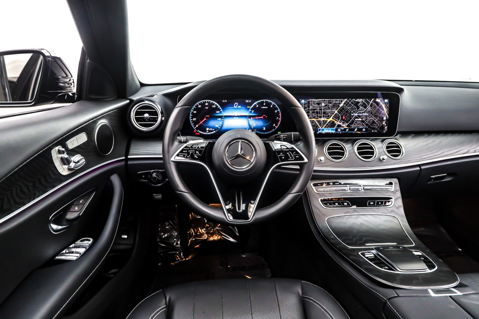 2023 Mercedes Benz E 350 Sedan photo 2