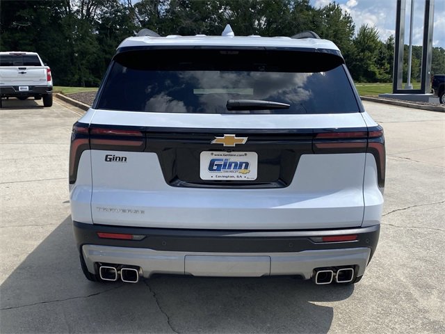 2026 Chevrolet Traverse photo 4