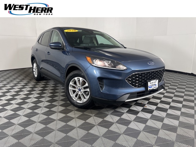 2020 Ford Escape SE's photo