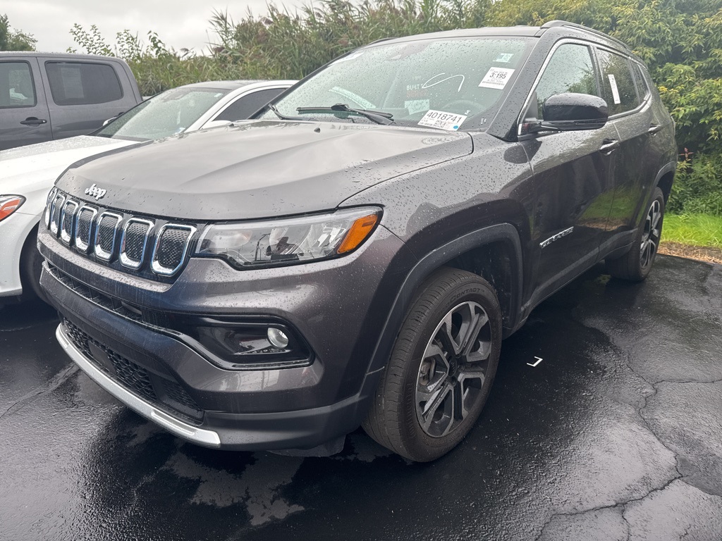 2022 Jeep Compass Limited photo 2