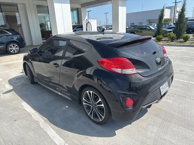 2016 Hyundai Veloster Turbo photo 9