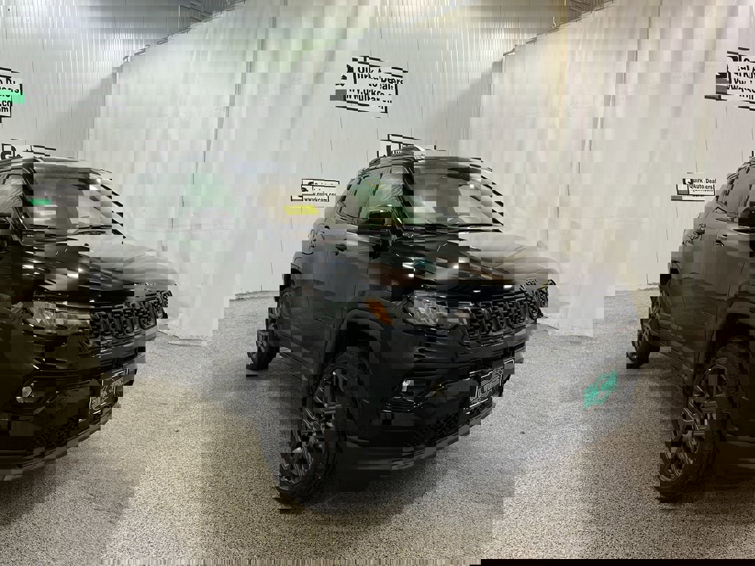 2026 Jeep Compass Limited Altitude's photo