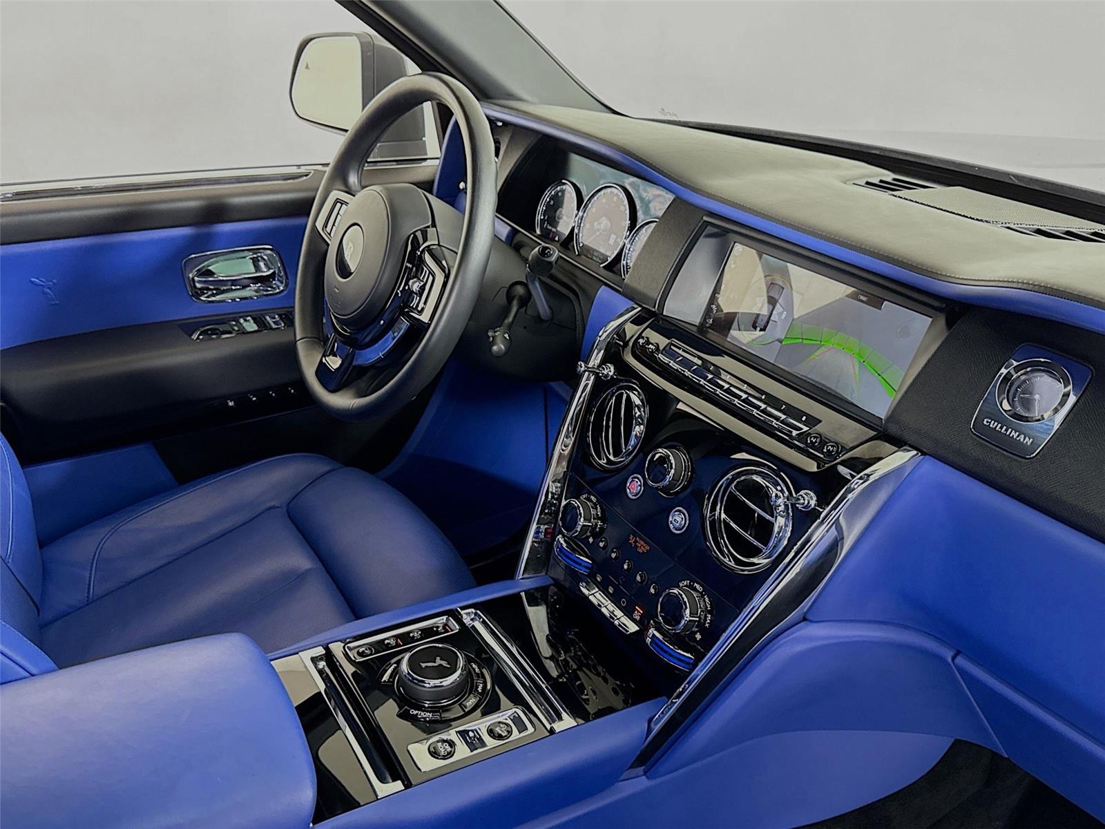 2023 Rolls Royce Cullinan RR31 photo 31