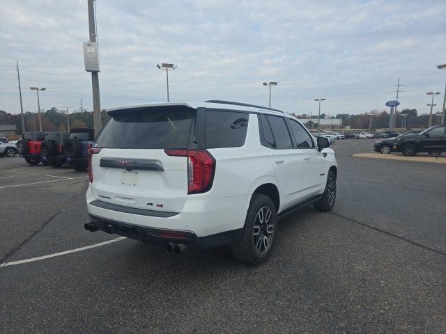 2022 Gmc Yukon AT4 photo 2