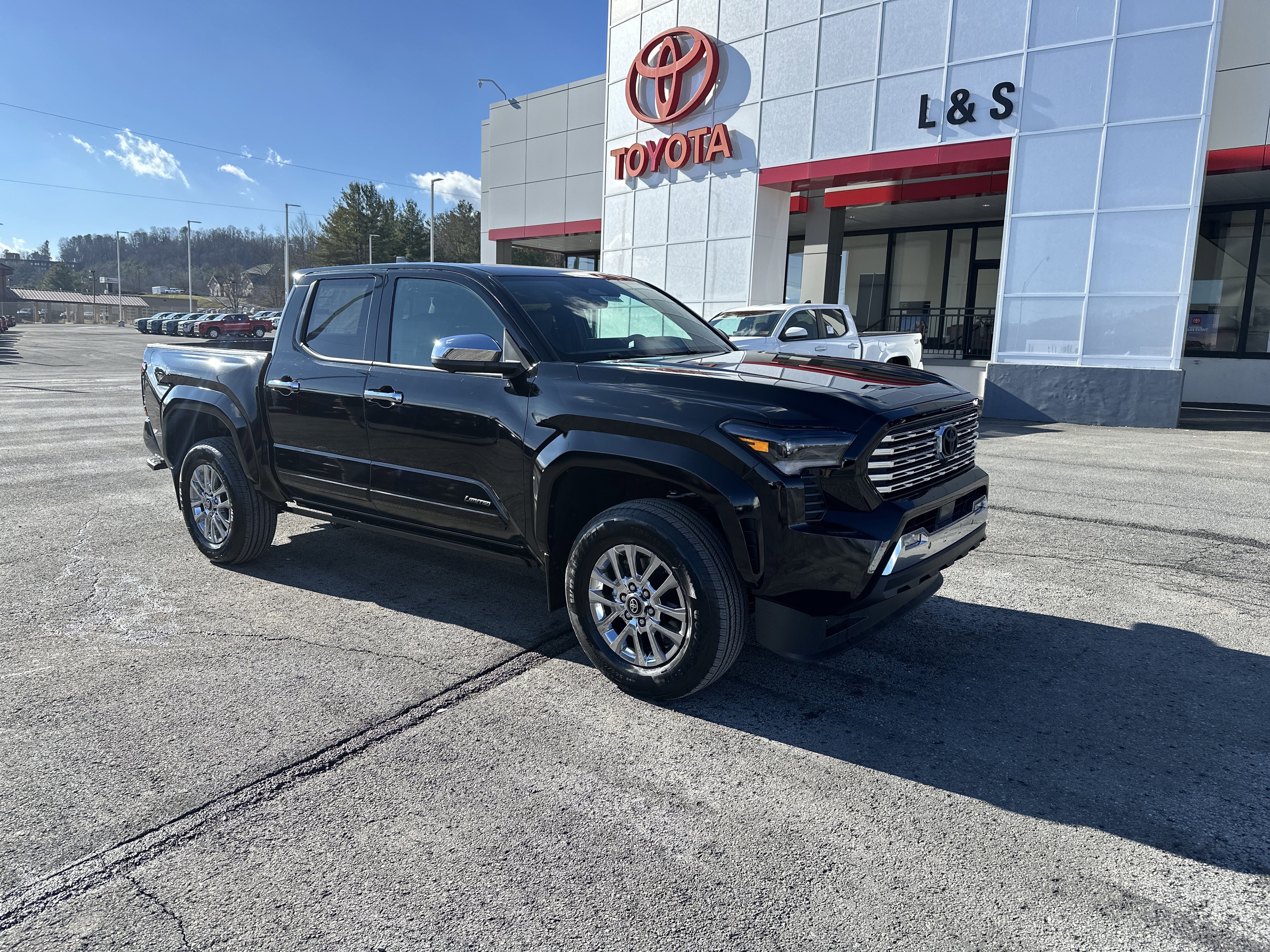 2026 Toyota Tacoma Limited's photo