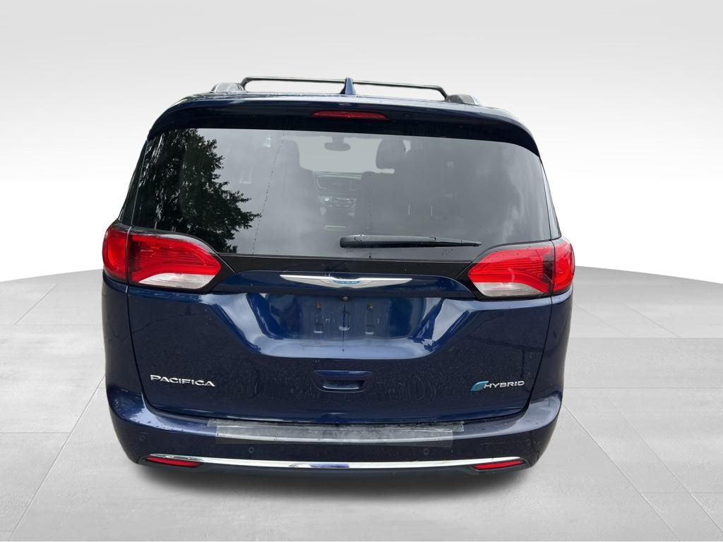 2018 Chrysler Pacifica Hybrid Limited photo 3