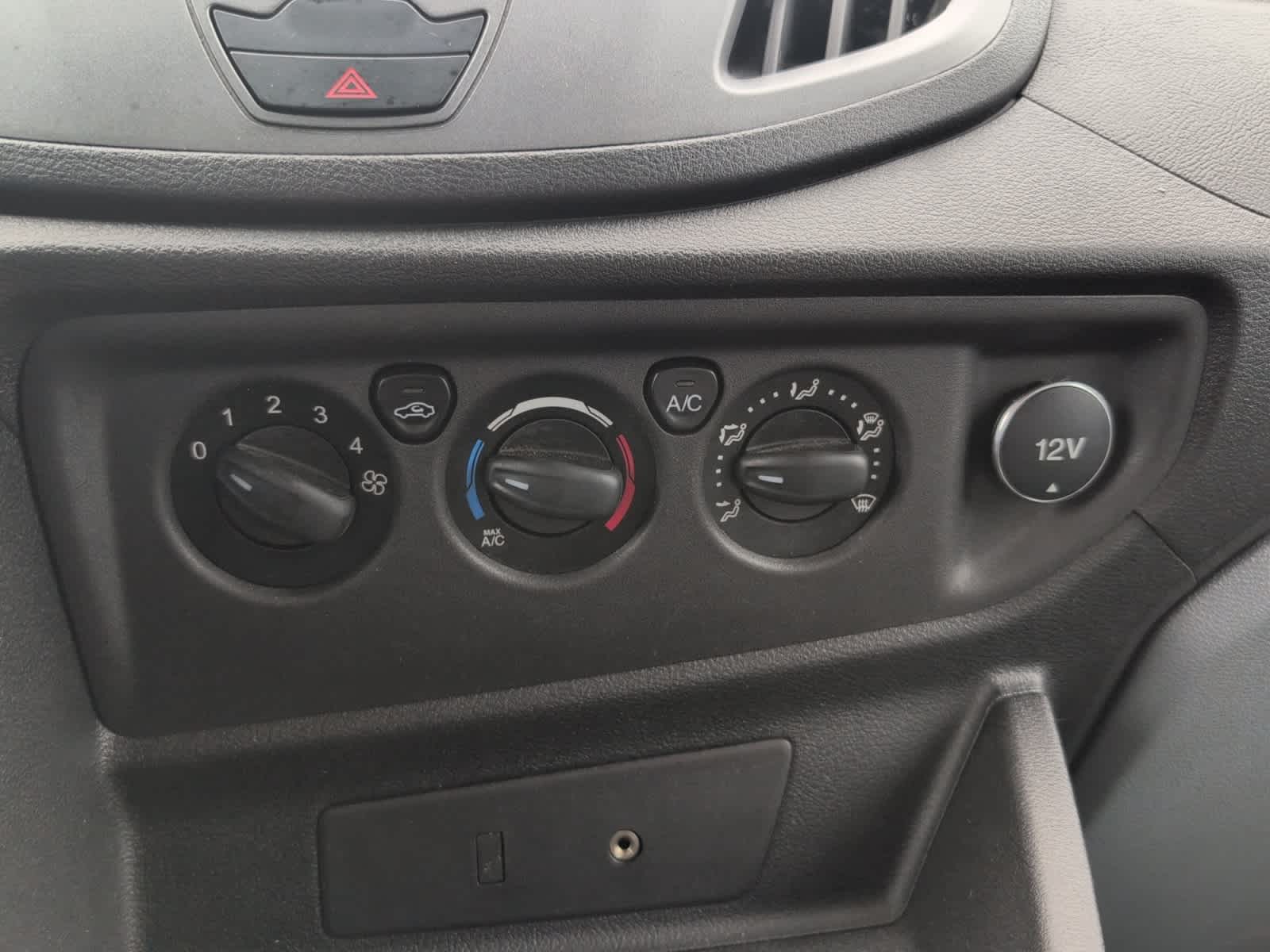 2015 Ford Transit XL photo 19