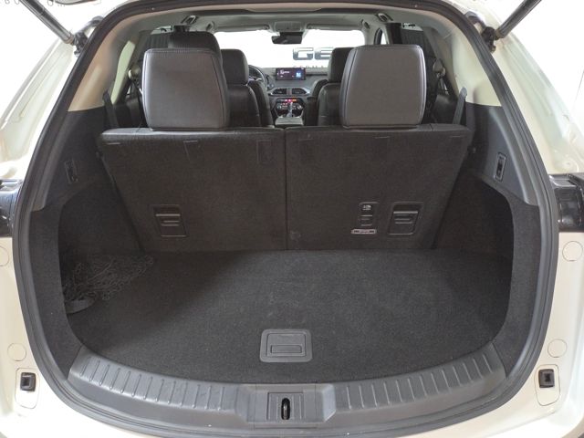 2022 Mazda CX-9 Touring photo 17