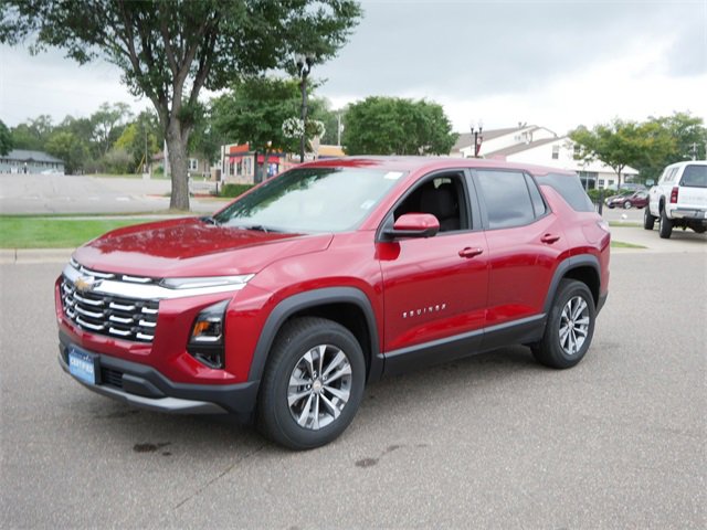 2025 Chevrolet Equinox LT photo 3