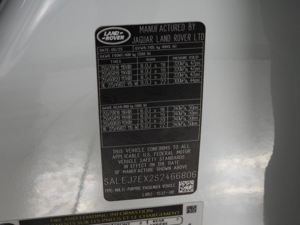 2025 LAND ROVER DEFENDER - Image 37