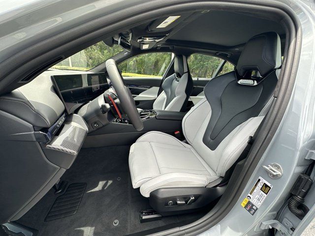 2026 Bmw M5 5 photo 12