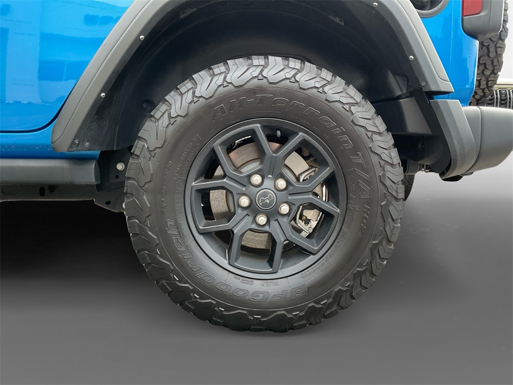2024 Jeep Wrangler Willys photo 9