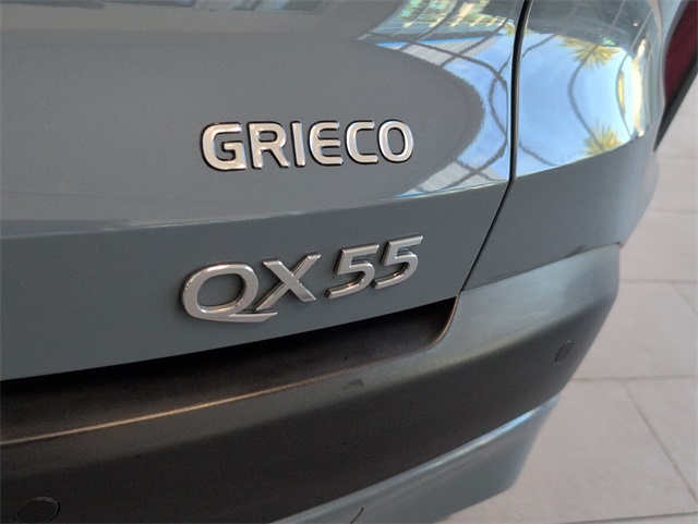 2023 Infiniti QX55 Essential photo 12