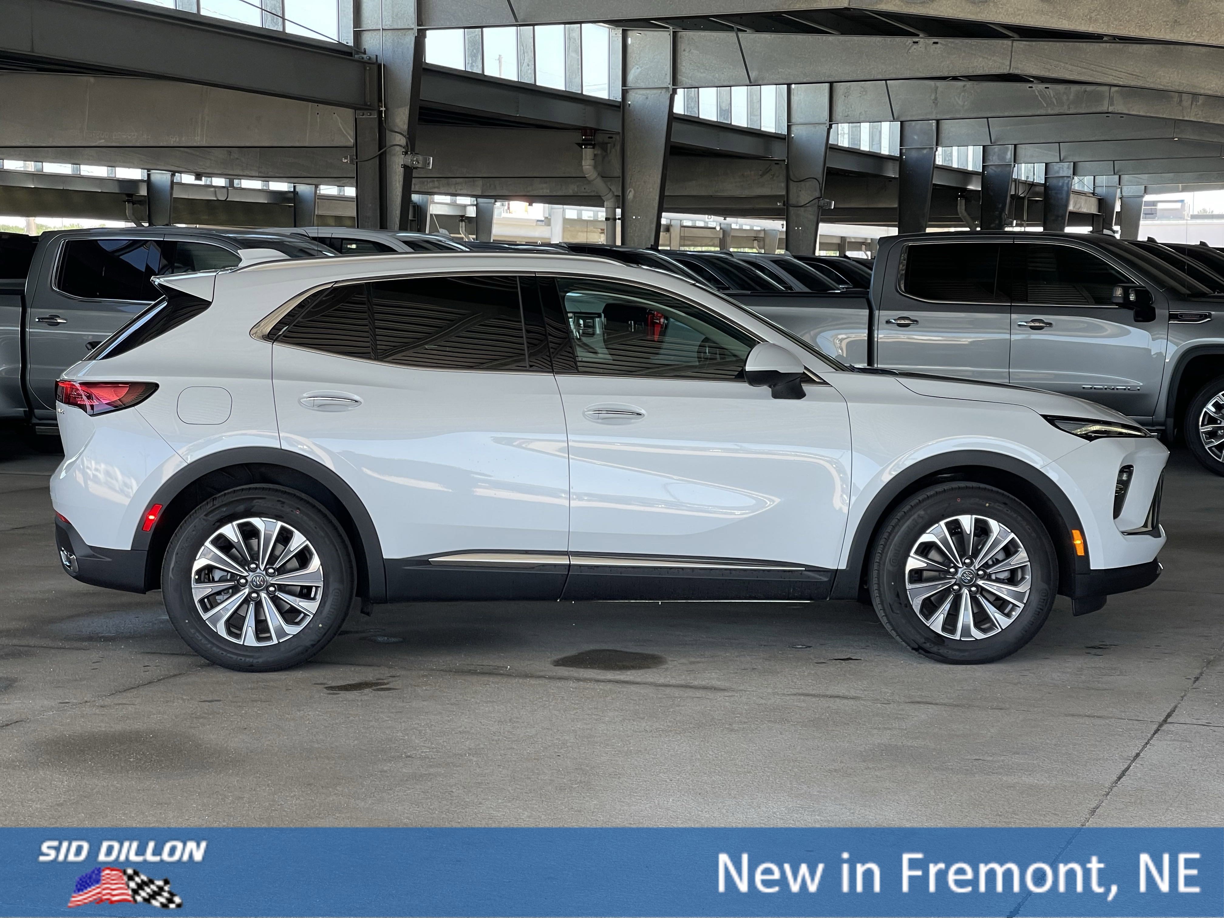 2025 Buick Envision Preferred photo 8