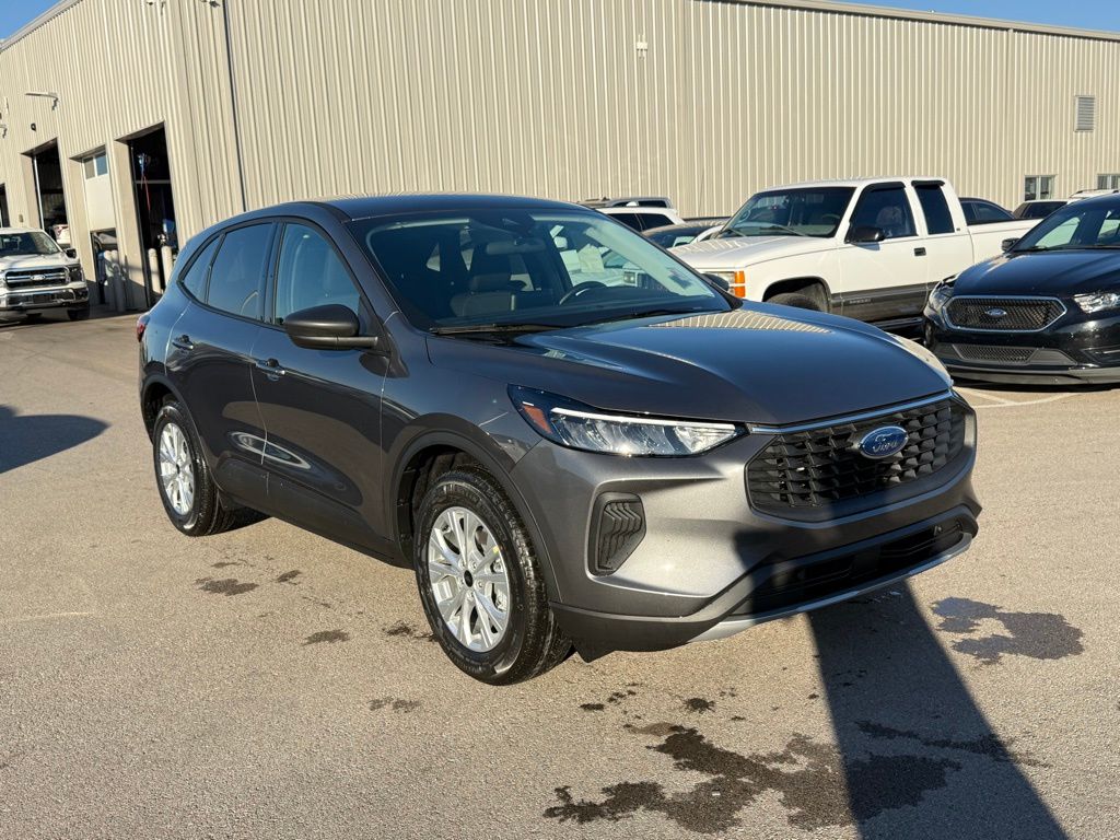 2026 Ford Escape Active photo 2