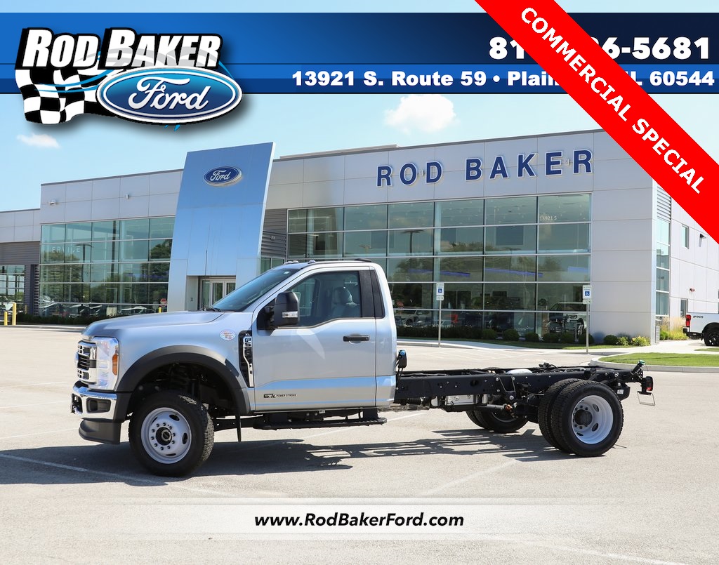 2024 Ford F-550 Super Duty Chassis Cab XL's photo