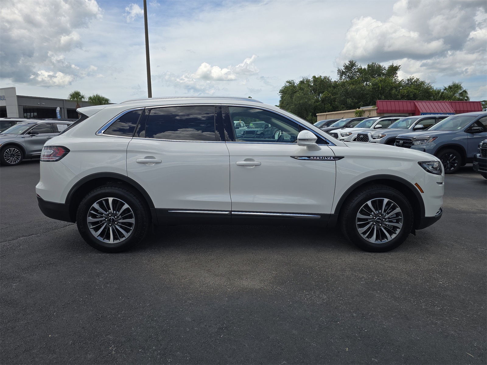 2LMPJ6K96PBL14903