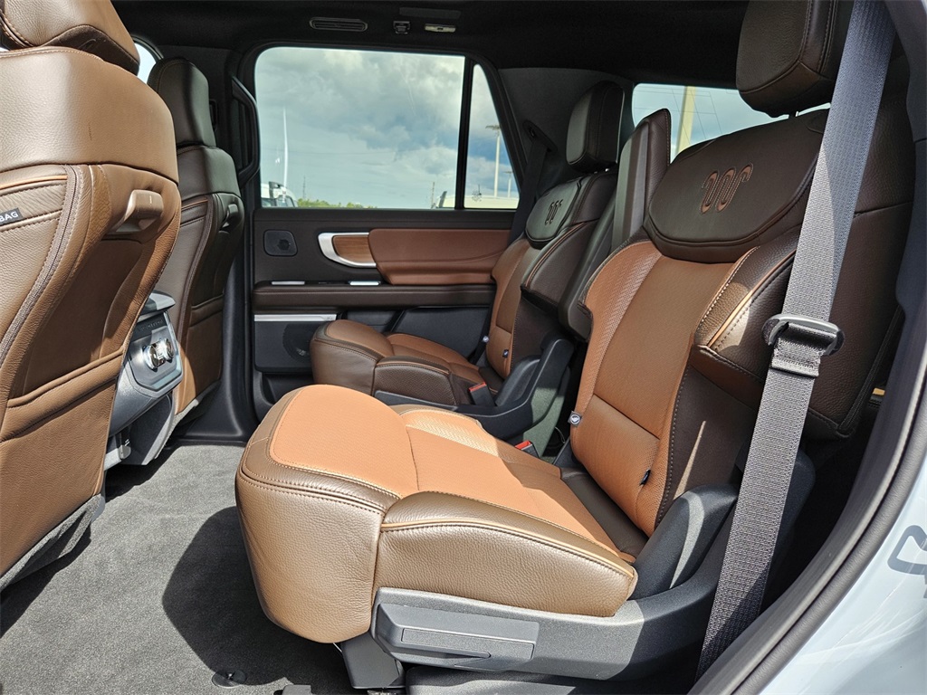 2025 Ford Expedition King Ranch photo 24