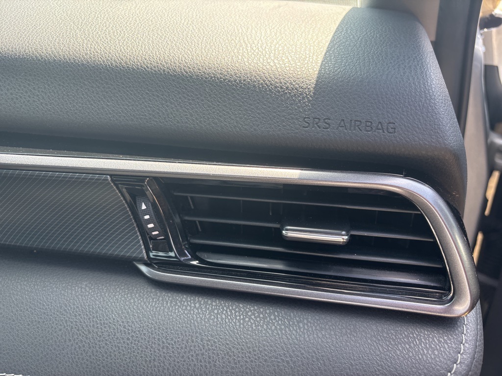 2022 Toyota Camry SE photo 33