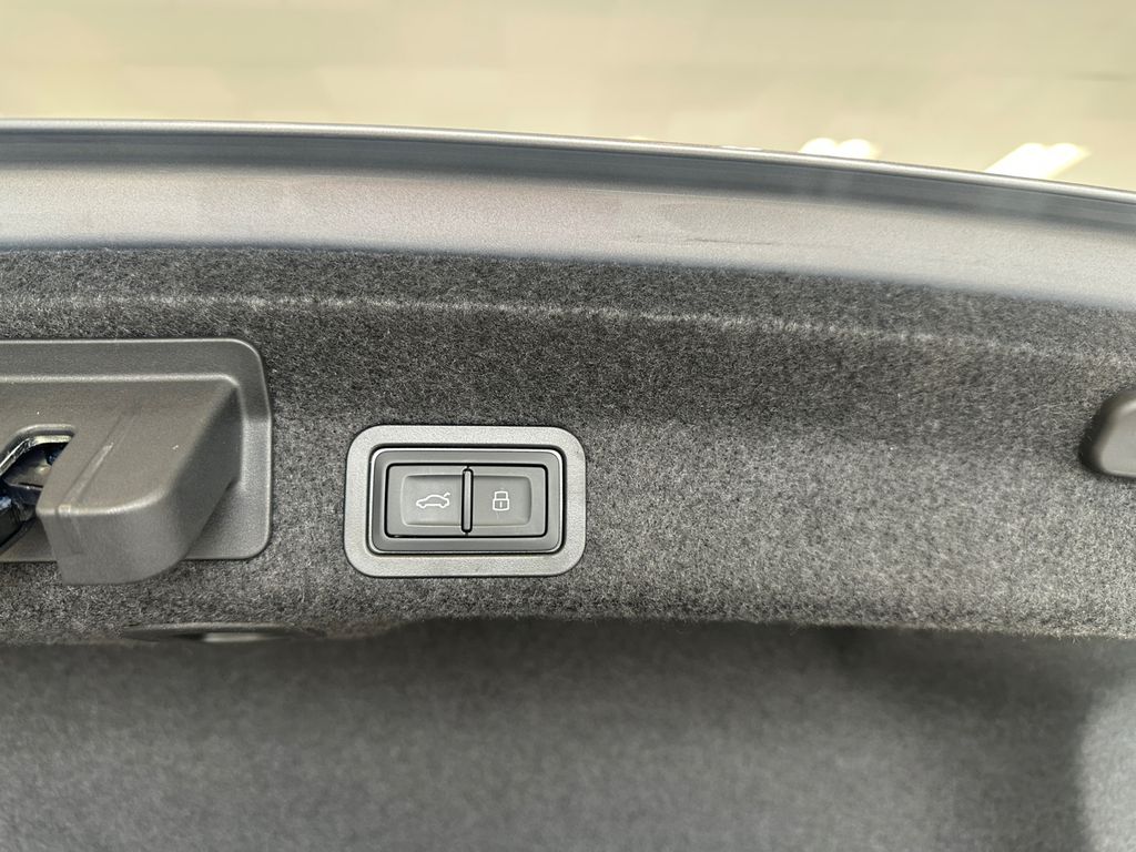 2025 Audi A6 Premium Plus Quattro photo 24