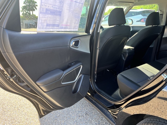 2025 Kia Soul LX S photo 16