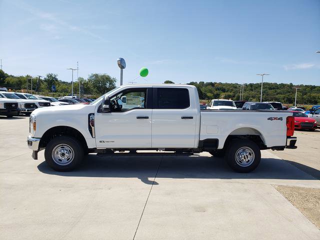 2026 Ford F-350 photo 4