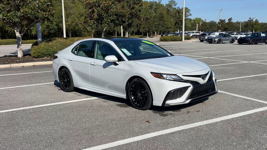 2022 Toyota Camry XSE photo 2