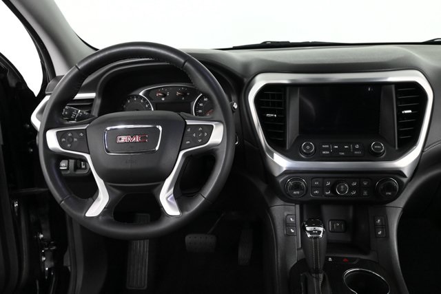 2017 Gmc Acadia SLT photo 3
