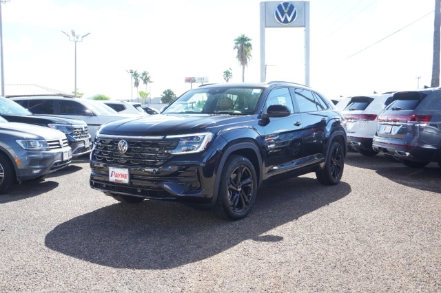 2026 Volkswagen Atlas Cross Sport SEL R-LINE's photo