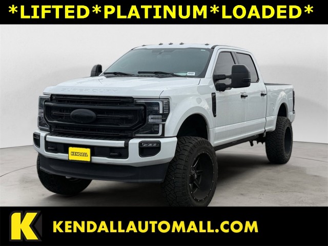 2022 Ford F-250 Super Duty Platinum's photo