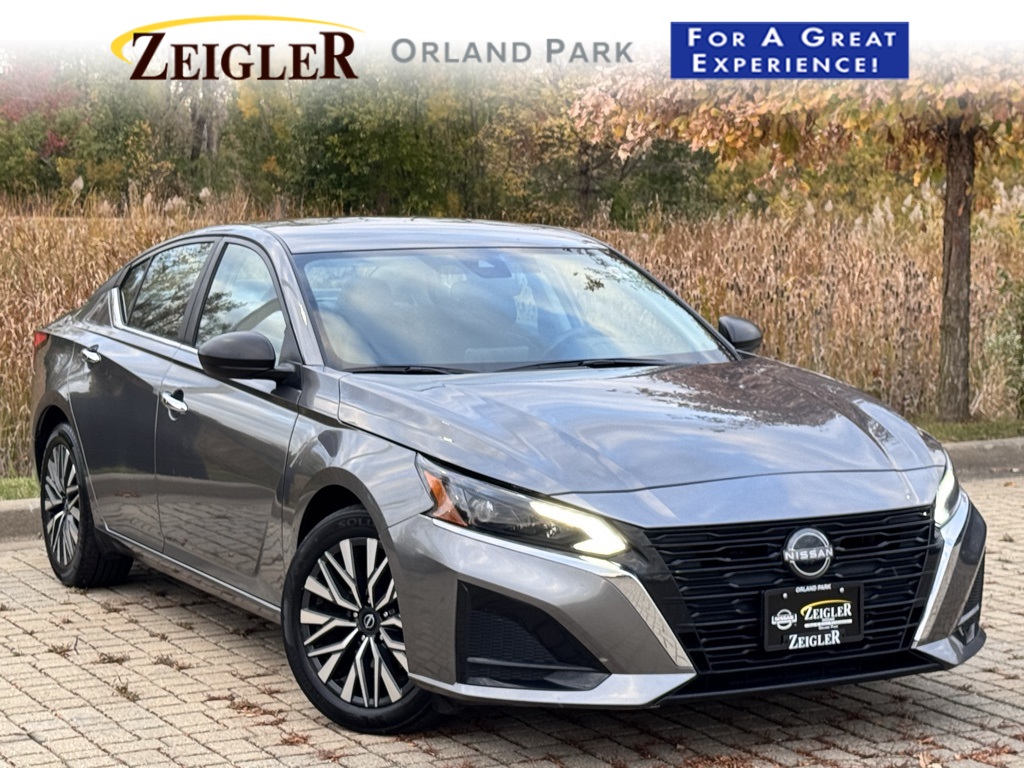 2024 Nissan Altima SV