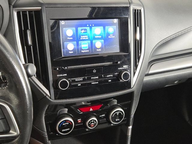 2022 Subaru Forester Premium photo 25