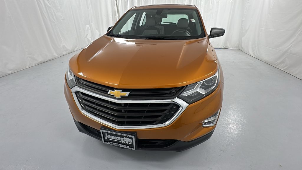 2018 Chevrolet Equinox LS photo 8