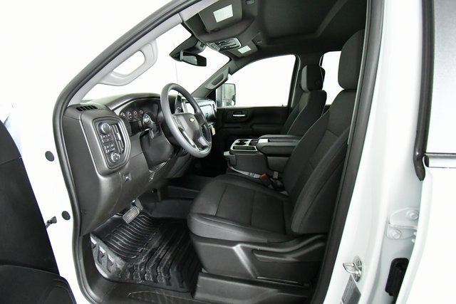 2026 Chevrolet Silverado 3500HD photo 4