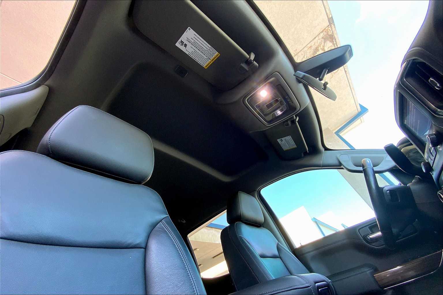 2019 Chevrolet Silverado 1500 LT Trail Boss photo 12