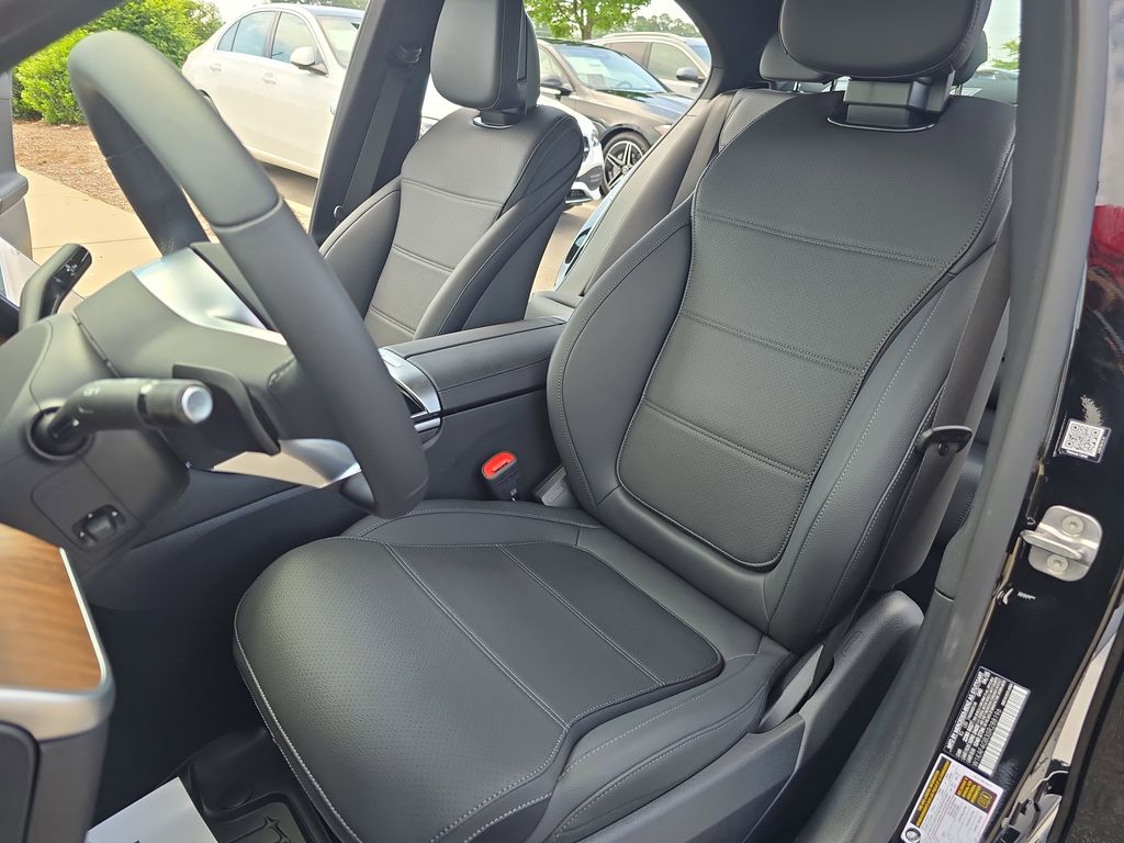 2025 Mercedes Benz C 300 photo 16