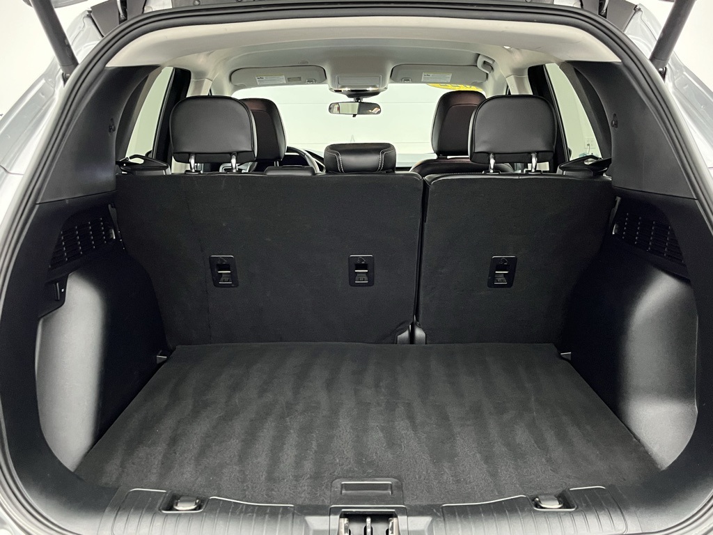 2022 Ford Escape SEL photo 14