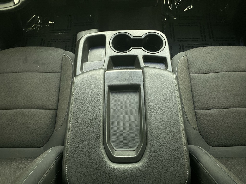 2019 Chevrolet Silverado 1500 RST photo 21