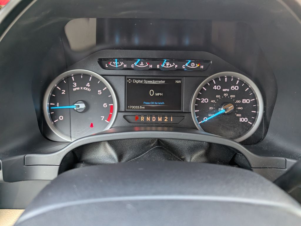 2019 Ford F-250 XLT photo 14